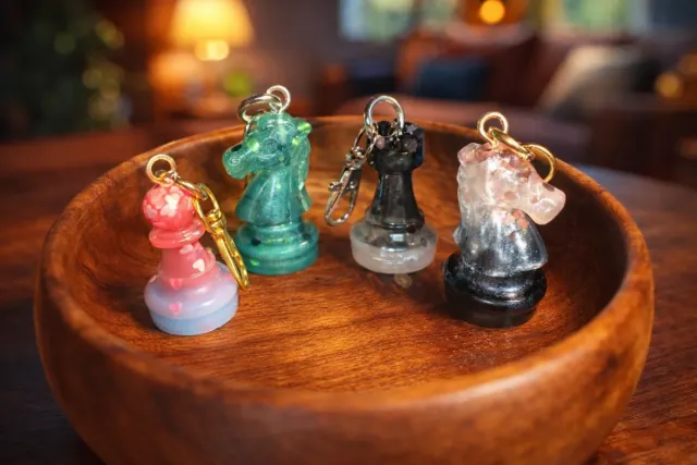 Resin chess knight keychains